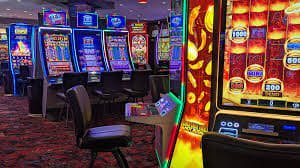 Bàn chơi Live Casino trực tiếp với dealer thật phát sóng 24 giờ tại s8858